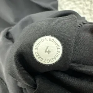 Lululemon Hotty Hot Skirt Skort Black Athletic Athleisure Women's 4 Tall thumbnail 6