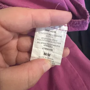 Crocs Medium Pink Scrub Top thumbnail 3