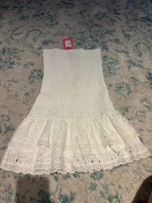 Edited dress thumbnail 1