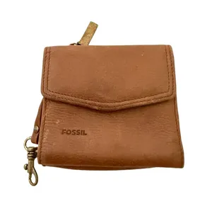 Fossil Tan Leather Trifold Wallet Keychain Clip Snap Cardholder One Size Women's thumbnail 1