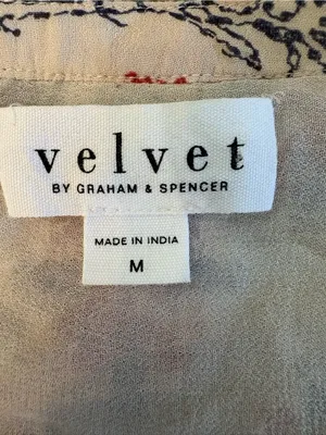 Velvet by Graham & Spencer Blouse Womens M Cream Excellent Embroidered Boho Top thumbnail 8