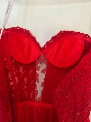 Sherri Hill Prom Dress thumbnail 4