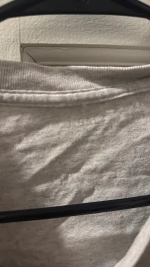 Brandy Melville Crop thumbnail 4