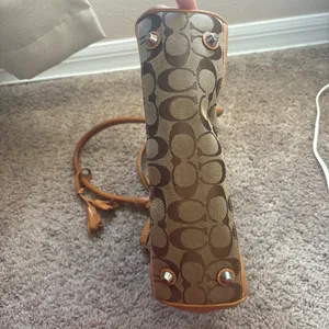Vintage Coach Hampton Shoulder Bag thumbnail 3