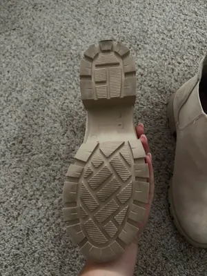 Steve Madden Lug sole boots thumbnail 3