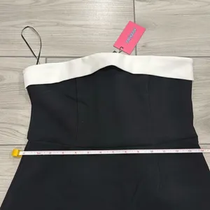 NWT Edikted Priyah Contrast Fold Over black and white Dress size medium ‎ Feels thumbnail 4