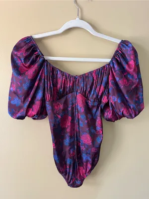 For Love & Lemons Floral Puff-Sleeve Square Neck Bodysuit in Magenta and Purple thumbnail 8