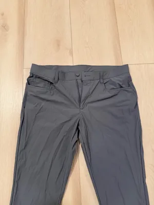 Callaway Grey Golf/Dress Pants Men's Size 32x32 thumbnail 2