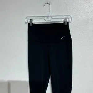 Nike Black Dri Fit High Rise Leggings Activewear Athletic Sz M thumbnail 3