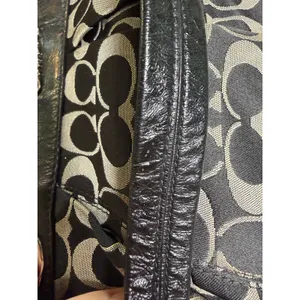 Vintage Coach Signature Hobo Ashley Shoulder Bag Black thumbnail 4