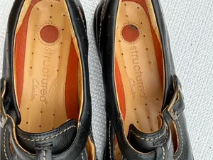 Clarks Unstructured Mary Jane Leather Comfort Shoes Black Women’s 7.5M thumbnail 4