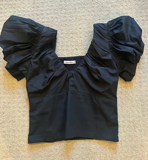 Abercrombie Top thumbnail 1