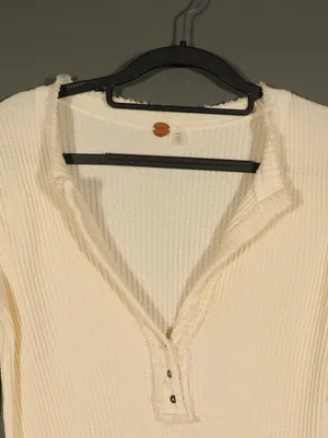 NWT Free People Long Sleeve V Neck Henley in Ivory Size Medium thumbnail 4