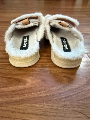 Sorel Viibe Cozy Clog in tan suede with a plush shearling lining 6 thumbnail 4