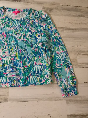 Lilly Pulitzer Jansen Lightweight Sweatshirt Blue Ibiza Cabana Cocktail thumbnail 4