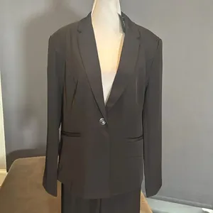 Women’s Black 2 Piece Pant Suit One Button Formal Office Wedding Size L NWT thumbnail 2