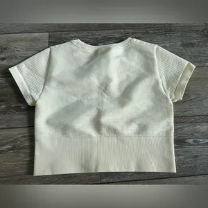 Aerie Offline Seamless Ribbed Cropped Cream T-Shirt thumbnail 4