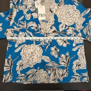 ZARA Blue White Floral Linen Blend Blouse Top NWT XL Oversized Kimono Sleeve thumbnail 14