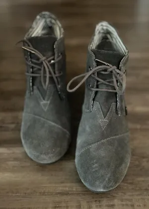 Toms Grey Suede Heeled Boot Wedges for Women, Lace Up, Size 12 thumbnail 1