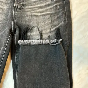 Risen Jeans, in like new condition! Size 11 thumbnail 3