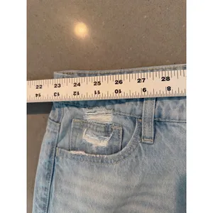 Altar'd State High Rise‎ Straight Jeans Light Wash Distressed 25 thumbnail 5