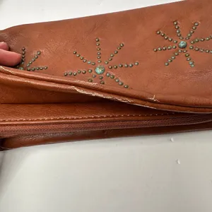 Shyanne Bohemian Western Style Crossbody Bag Leather Grommet Design Tassel thumbnail 6
