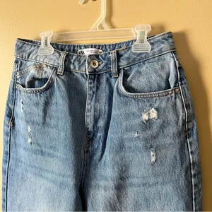 Zara Light Blue High-Rise Mom Jeans thumbnail 2