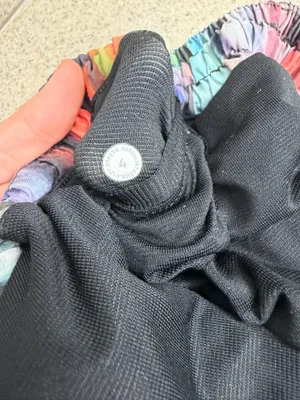 Lululemon Hotty Hot Shorts 2.5" thumbnail 3