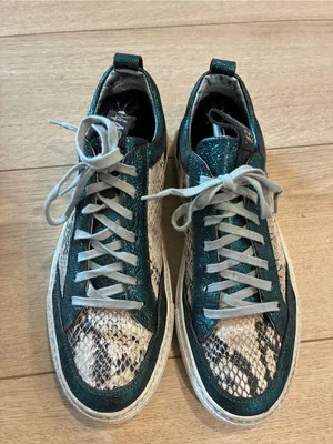 P448 Women’s John Sneakers Snakeskin Leather Teal Glitter Size 40/9.5-10 thumbnail 4
