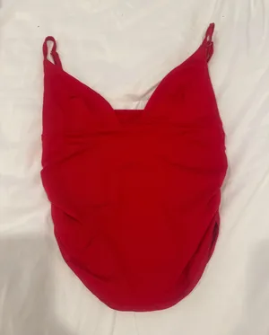 Red tank top low cut thumbnail 1