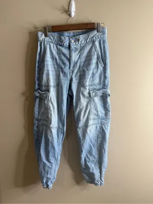 American Eagle women’s cargo joggers size 6 thumbnail 2