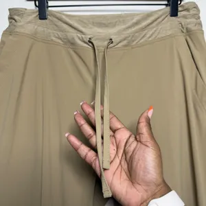Duluth Trading Co Women Armachillo Cooling Nylon Pants Tan Brown Hiking Utility thumbnail 3