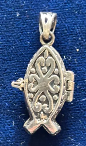 Vintage Sterling Silver Prayer Christian Box Cross Pendant 1" x .5" Opens Up thumbnail 1