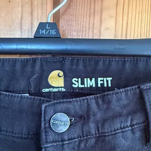 Carhartt womens Black slim fit jeans pants utility pants size 4 regular fit thumbnail 3