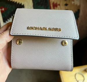 Michael Kors Wallet Leather thumbnail 1