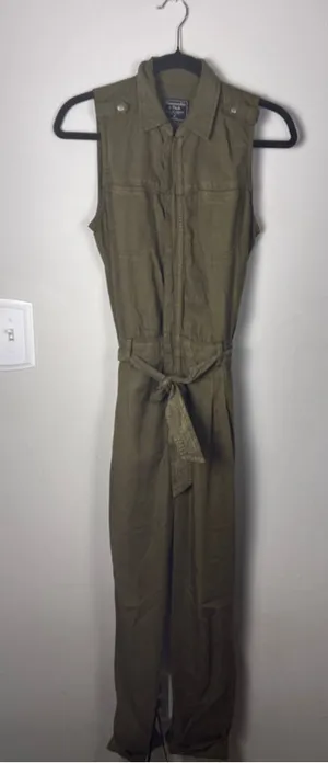 Abercrombie & Fitch Womens Olive Utility Jumpsuit XS Sleeveless Belted Zip Front thumbnail 1