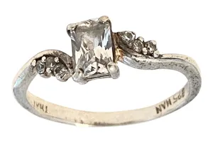 Vintage Sterling Silver Engagement Ring Emerald Cut Ring Size 7‎ Minimalist thumbnail 1