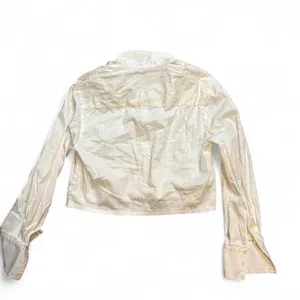Club Monaco White Cropped Button Down Shirt M Long Sleeve Minimalist thumbnail 6