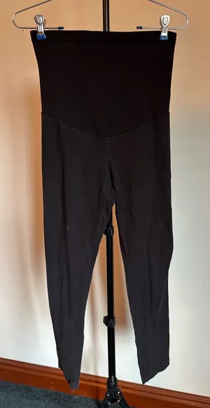 Motherhood Black Maternity Leggings with Foldover Waistband thumbnail 1