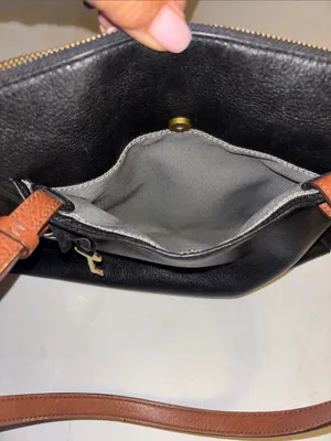 Fossil…Rachel Tote Black Pebbled Leather Tote With Brown Contrasting Handles thumbnail 12