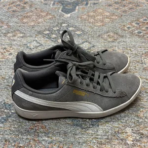 Puma Women's Gray and White Sneakers thumbnail 9