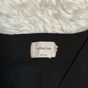 Wilfred Free V-Neck Sweater Women Size 1 Black Excellent Oversized Boxy‎ Knit thumbnail 2
