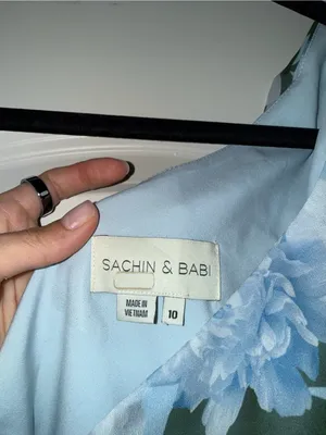 Sachin & Babi Chelsea Gown in Glacial Peonies size 10 thumbnail 5