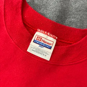 Hanes Vintage 90s Tennessee Christmas Cow 50/50 Sweatshirt thumbnail 3