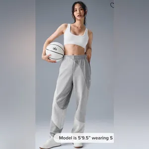 ALO Yoga NWOT Make Waves Sweatpants Joggers Athletic Heathered Grey Tonal Size S thumbnail 4