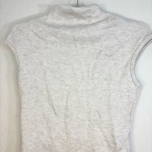 OGL Cashsoft Mockneck Cap Sleeve Tank NWT Size M thumbnail 4