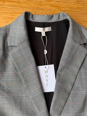 WAYF NWT Gray Plaid Oversized Blazer Pink Windowpane M thumbnail 4
