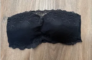 Spanx Undietectable Black‎ Floral Lace Bandeau Bra Strapless Wireless Large L/G thumbnail 1
