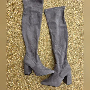 Steve Madden Jacoby Over the Knee Vegan Suede Boots Gray Size 7.5 Pointed Toe thumbnail 5