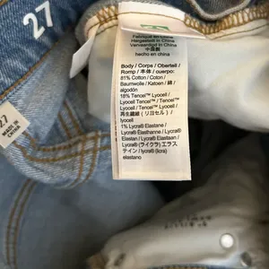 J. Crew 9'' demi-boot crop‎ jean in Rocky Shore wash thumbnail 7